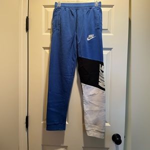 Nike youth XL athletic pants